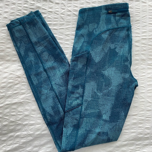 Lululemon Speed Up Tight 28" BNWT in Illusion Tidal Teal Bermuda Teal - Picture 9 of 11